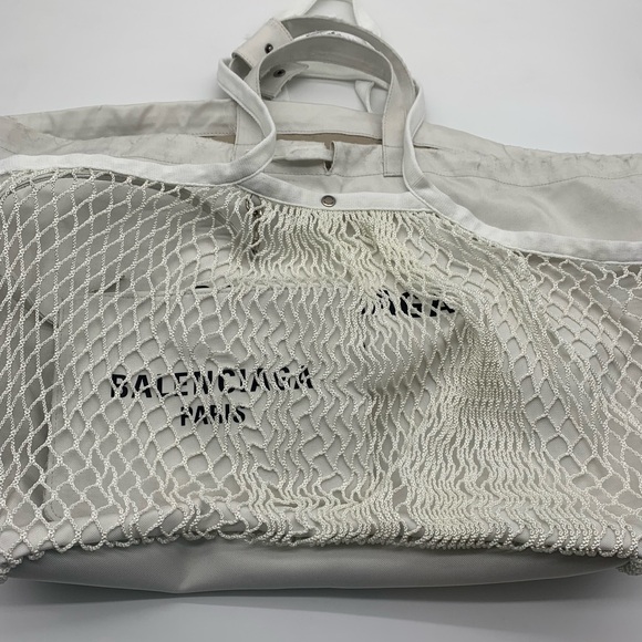 AUTHENTIC Balenciaga Large 24/7 Tote - Picture 15 of 15